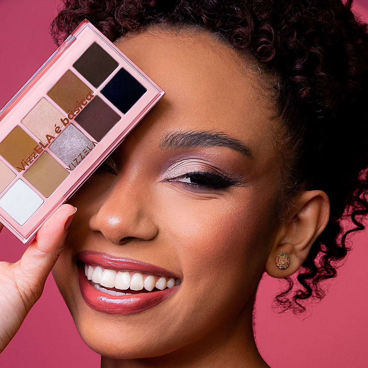Paleta de Sombras Ela é Básica - Vizzela